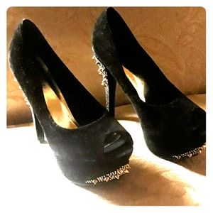 Black Spiked Peep Toe Suede Pump